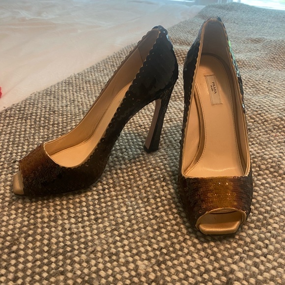 Prada sequined shoes. Size 36.5. 6 and a half. - Picture 1 of 6